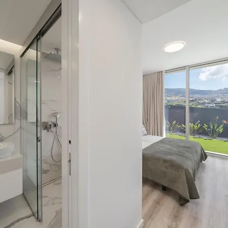 Ourmadeira - Ocean Panorama - Tranquil Seascape *